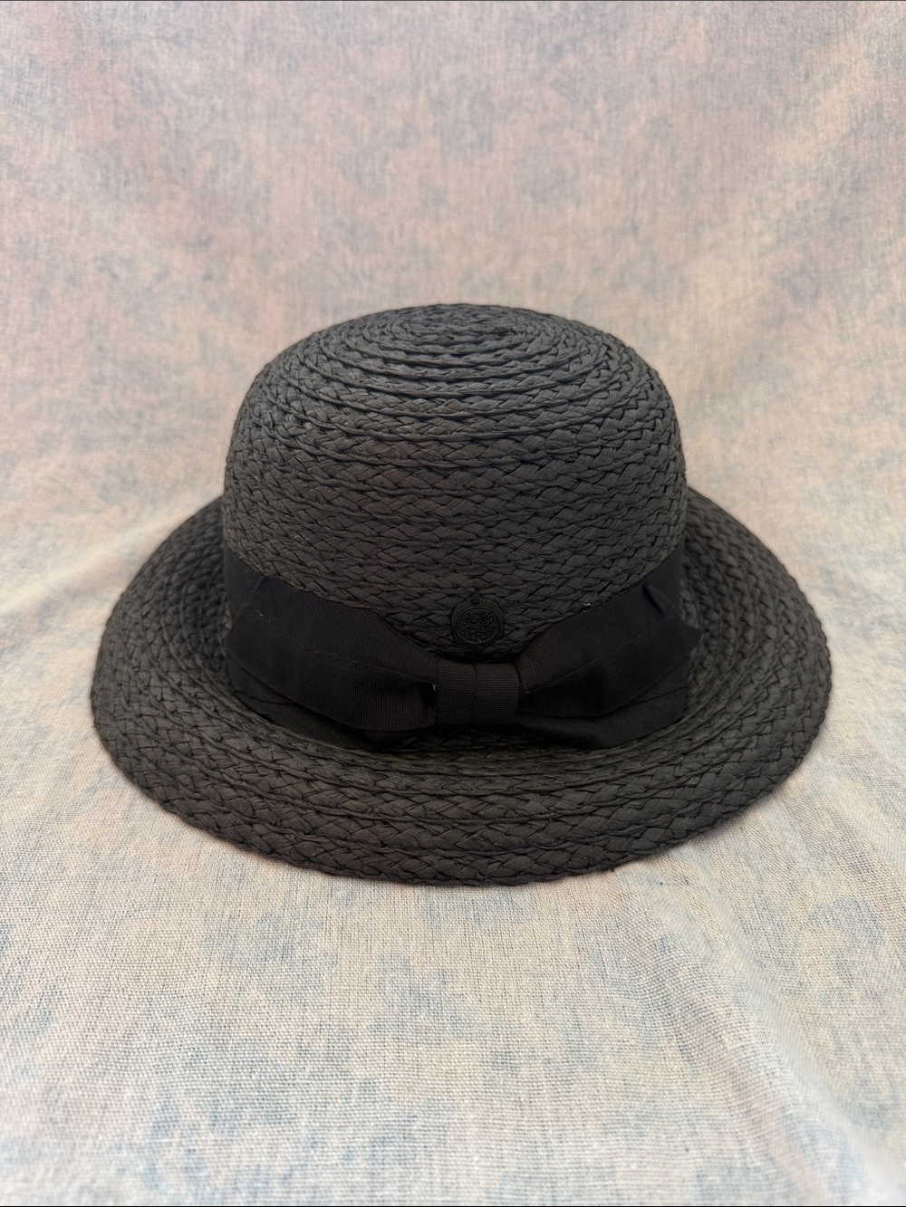 Vince Camuto Black Paper Braid Kettle Hat Cloche